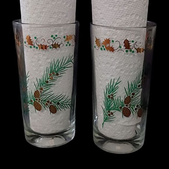 2 MCM Pine Branch Gold Holly Tumblers Continental Can Co Hazel Atlas Winter Vtg. - Picture 1 of 16